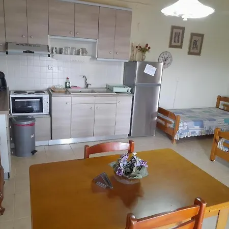 Giannis 2 Apartment Metamorfosi (Sithonia)