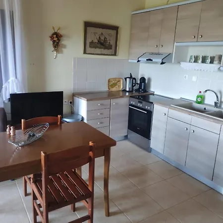 Giannis 2 Apartment